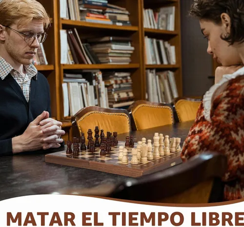 Vista 7 de Juego de ajedrez magnético de viaje de 12 pulgadas, tablero de ajedrez magnético de madera con 2 reinas extra, tablero de ajedrez plegable