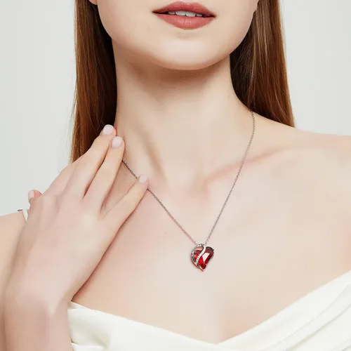 Vista 2 de AiliFe Collares con colgante de corazón de amor, chapado en oro blanco de 14 quilates, collar con colgante de corazón para mujer, collar