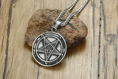 Vista 5 de Collar de acero inoxidable de la iglesia de Satanás para hombre Acero inoxidable No es una piedra preciosa