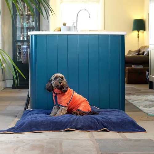 Vista 4 de Lucky Pooch® Bata de baño para perro, lujosa bata de baño para perro, ultra absorbente, ¡seca a tus perros en minutos! Doble capa, toalla súper Ámbar