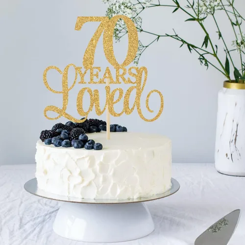Vista 3 de Decoración para tartas de 70 años de amor, con texto en inglés "Cheers to 70 Years", decoración para tarta de cumpleaños de 70 años, 70 aniversario