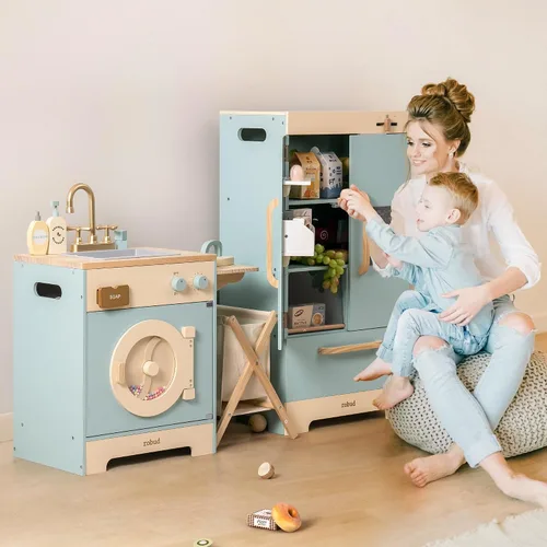 Vista 3 de ROBUD Juego de cocina de madera, juego de cocina de juguete para niños con diseño realista, utensilios, máquina de hielo, nevera, horno, lavadora