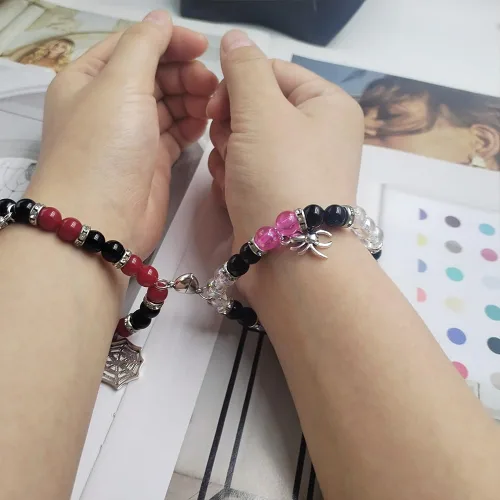 Vista 3 de Spider Matching Beads Bracelets for Women Red Heart Energy Stone Spider Web Bracelet Relationship Promise for Best Friends Couple Halloween Jewelry