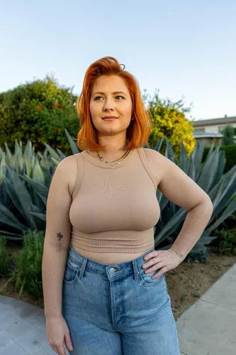 Vista 6 de Style Society Camiseta sin mangas básica ajustada y acanalada para mujer, cuello redondo, talla única