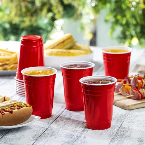 Vista 3 de GUSTO [18 onzas – 100 unidades] Vasos rojos desechables de plástico, vasos de fiesta para eventos y uso diario
