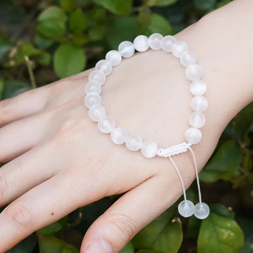Vista 4 de DAZCOLO Pulsera de gemas hecha a mano con piedras preciosas de macramé ajustable de 0.315 in, cuentas redondas, cristales de cuarzo