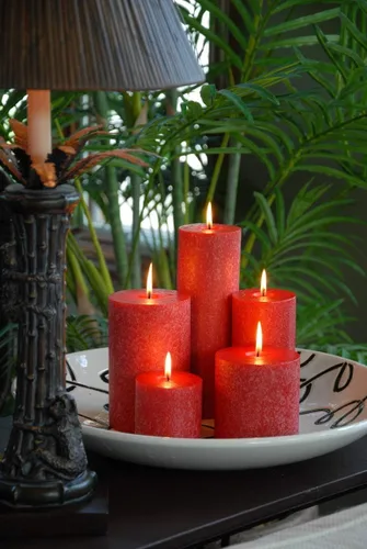 Vista 9 de Vela de pilar con fragancia de línea de árboles, de Root Candels, man-made-material, Hollyberry, 6 - pulgadas