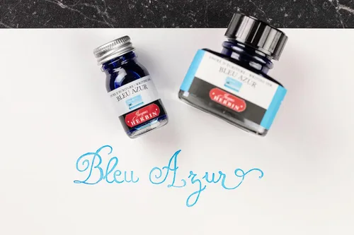 Vista 11 de Tinta para pluma estilográfica Herbin - Botella de 30 ml - Bleu Azur