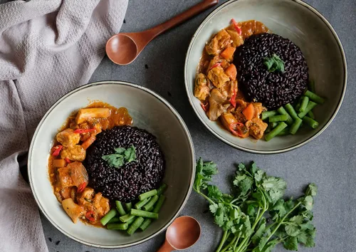 Vista 6 de Food to Live Arroz negro, 1.5 libras de grano entero, arroz de grano medio, kosher, vegano. Sabor a nuez y dulce. Rico en antioxidantes y fibra