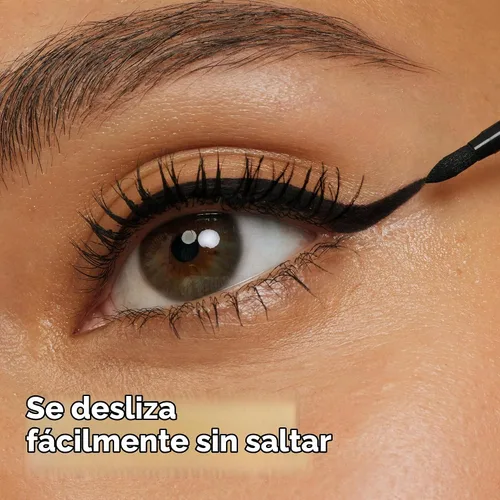 Vista 5 de Delineador líquido Almay, Marrón Precision liquid eyeliner glides on easily and provides rich, even color in one stroke. Wears up to 8HRS.