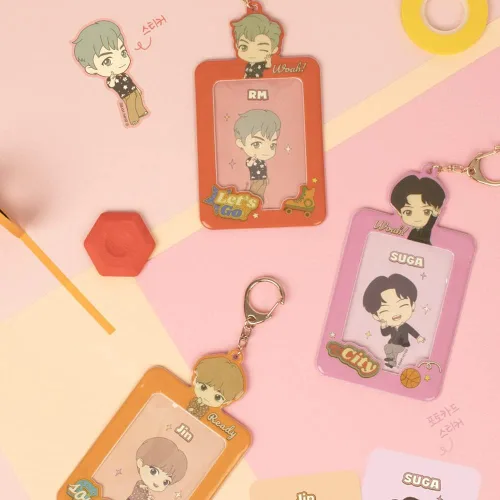 Vista 3 de BTS TinyTan Dynamite - Llavero para tarjetas fotográficas accesorios para llavero