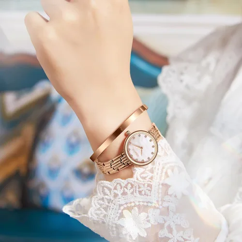 Vista 2 de Womens Stainless Steels Watch Bangle Watch and Bracelet Set Fashion Casual Dress Watches,Roman Numerals Quartz Ladies Rose Gold Wrist Watch