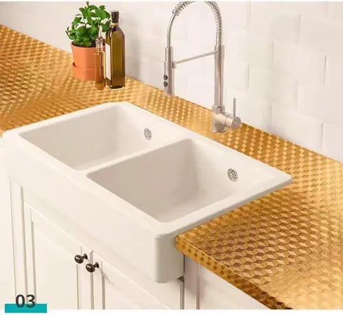 Vista 2 de Papel tapiz de aluminio impermeable y resistente al aceite para despegar y pegar, protector contra salpicaduras autoadhesivo dorado para encimeras
