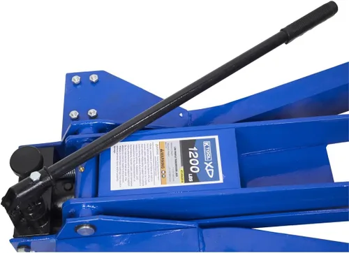 Vista 5 de K Tool International XD63515 Gato de transmisión de perfil bajo para garajes, talleres de reparación y bricolaje, 31.5" de altura, inclinación