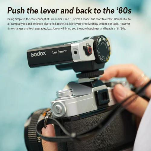 Vista 6 de Godox Lux Junior - Flash de cámara retro, flash de cámara minimalista con CCT GN12 6000K ± 200K, modos automático y manual, control óptico S1/S2