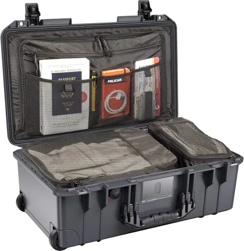 Vista 2 de Pelican Air 1535 Case (edición 2020 con cierre de botón)