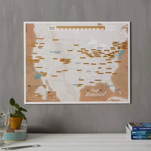Vista 2 de Scratch Off USA Map - Póster de cervecerías artesanales – Regalos para entusiastas de la cerveza – Maps International – 17 x 22 pulgadas
