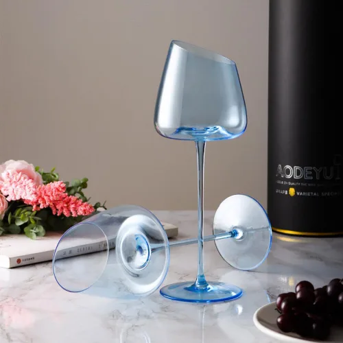 Vista 5 de Juego de 2 copas de vino tinto inclinadas, copas de vino blanco de tallo largo sin plomo, copas de vino de cristal modernas con base cóncava única