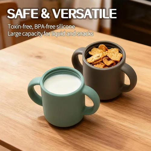 Vista 4 de Paquete de 2 tazas para beber 100% silicona para bebé, taza pequeña de entrenamiento de silicona con asas y popote para bebés y niños pequeños verde