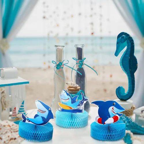 Vista 5 de 9 piezas de decoración de fiesta de cumpleaños de tiburón, centros de mesa de panal de abeja de tiburón, decoración temática de tiburones oceánicos