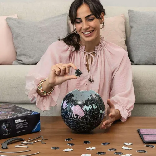Vista 4 de Ravensburger Rompecabezas 11544 - Lóbulo de estrellas con edición que brilla en la oscuridad: rompecabezas 3D de 180 piezas para niños 11544