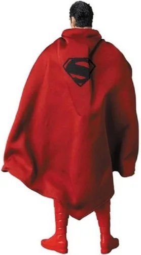 Vista 2 de Medicom DC Comics: Nueva figura de acción de Superman Real Hero 52
