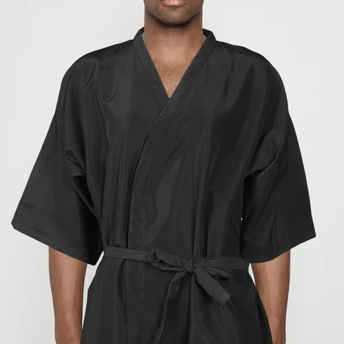 Vista 2 de Lurrose Vestido de cliente de salón Batas Cabo Peluquería Corte de pelo Smock para clientes Estilo Kimono (negro)
