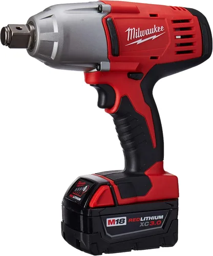 Vista 2 de Milwaukee 2664-22 Llave de impacto de alto par M18 de 18 voltios de 3/4 pulgadas con anillo de fricción