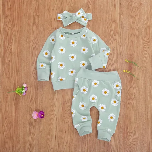 Vista 2 de Karwuiio Conjunto de ropa para bebé recién nacida, sudadera + pantalones + diadema, conjunto de 3 piezas para otoño e invierno