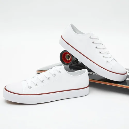 Vista 4 de yageyan Zapatos bajos de lona para hombre Zapatillas casuales clásicas Zapatos de moda en blanco y negro