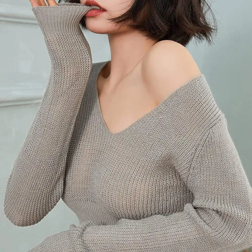 Vista 2 de Conjunto de lencería sexy para mujer Lolita japonesa chica anime traje suéter corto top y diablo tangasestudiante falda plisada