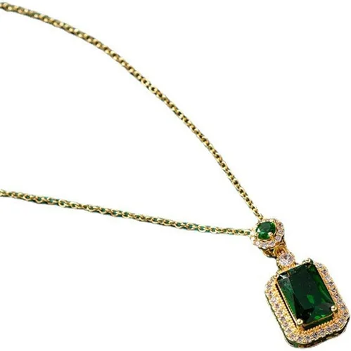 Vista 4 de Roe Dolph Collar de esmeralda, aretes de esmeralda, anillos de esmeralda, delicado collar con colgante rectangular, juego de joyas de esmeralda