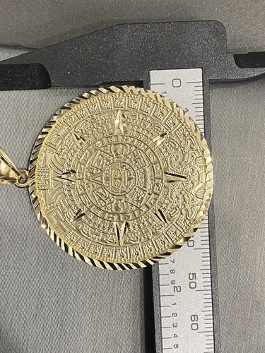 Vista 6 de TGDJ Colgante con dije de calendario maya azteca de oro amarillo de 14 quilates adorno de corte de diamante símbolo espiritual hecho a mano joyería