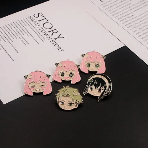 Vista 6 de S x Family Loids - Broche para disfraz - Lindos pines de metal Anya Yor Forger - Colección de anime regalos de cosplay para niños niñas adolescentes