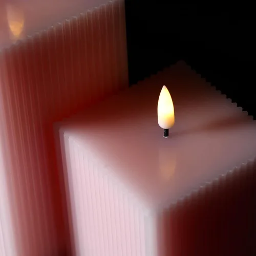Vista 6 de Velas sin llama rosas con control remoto, velas LED cuadradas con nervaduras, juego de 2, velas alimentadas por batería parpadeantes, cera real, Φ