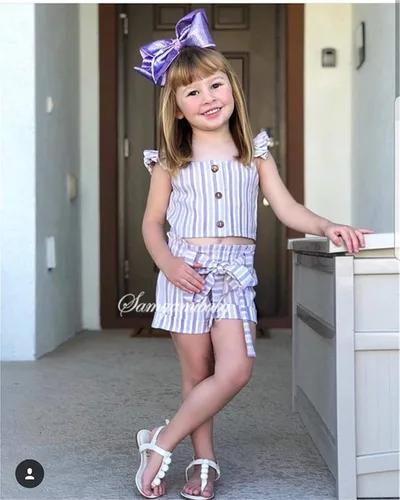 Vista 2 de Niño Niños Bebé Niña Rayas Volantes Sin Mangas Chaleco Top Bowknow Pantalones Cortos Conjunto Ropa de Verano