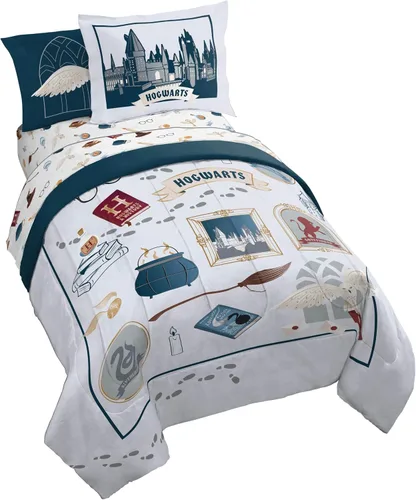 Vista 11 de Jay Franco Disney Lilo and Stitch - Juego de edredón tamaño Twin, ropa de cama de 5 piezas, incluye juego de sábanas y fundas de almohada, ropa