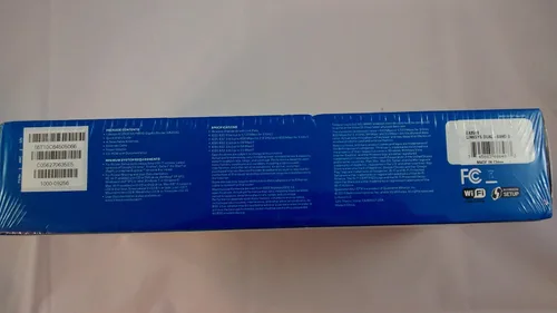 Vista 4 de Linksys AC2600 4 x 4 MU-MIMO Router Gigabit de doble banda con USB 3.0 y eSATA (EA8500)