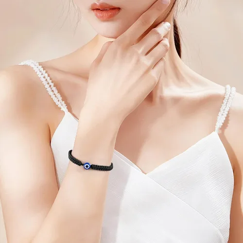 Vista 3 de VIBILIA Pulseras contra el mal de ojo para mujeres y hombres, hechas a mano, trenzadas, de buena suerte, cuerda de cuerda, hilo de amistad, cuerda