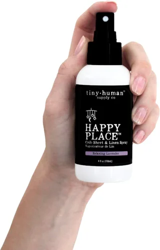 Vista 4 de Happy Place - Aerosol de lino, lavanda de ensueño, 4 onzas, refresca y renueva al instante la tela, los asientos de coche, los cochecitos y más