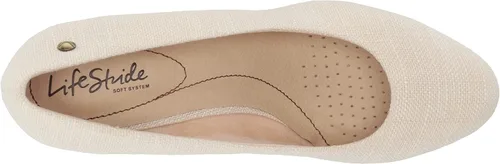 Vista 5 de LifeStride - Zapatos de tacón estilo Parigi para mujer, Crema