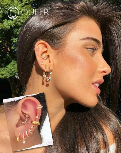 Vista 2 de OUFER Joyería para Piercing Daith, Aretes Daith de Acero Inoxidable 316L, Arete de Aro Daith con Diseño de CZ Transparente 16G, Joyería