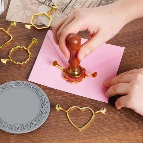 Vista 3 de cnomg 7 piezas de moldes de sello de cera de metal, esterilla de sellado de cera de oro, kit de moldes para invitaciones, sobres, regalos, embalaje