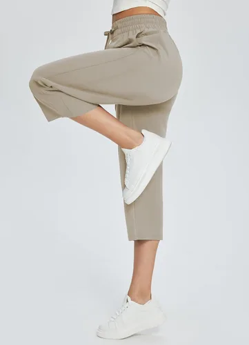 Vista 5 de BALEAF Pantalones capri de pierna ancha para mujer, pantalones holgados de secado rápido, bolsillos UPF50+ atléticos, casuales, entrenamiento, yoga