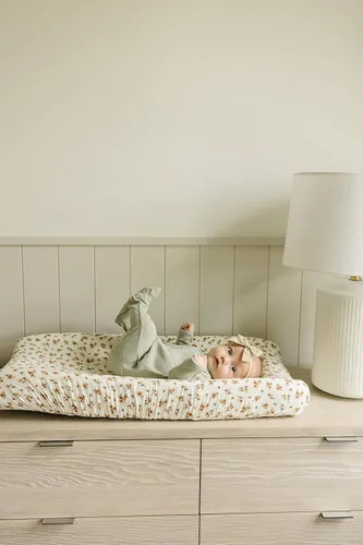 Vista 4 de Mebie Baby Funda para cambiador, flor de otoño, 100% muselina de algodón para cambiador, funda para bebé niño y niña, fundas de decoración
