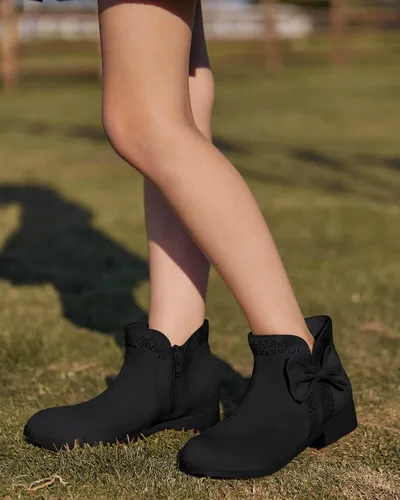 Vista 2 de Botas de tobillo con nudo de lazo para niñas y niños, gamuza sintética, corte en V, tacón bajo apilado, cremallera lateral, zapatos Chelsea