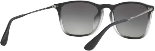 Vista 5 de Ray-Ban RB4187F Chris F - Lentes de sol para hombre color violeta con disparo en negrogris degradado gris oscuro 2126in Chupito violeta en negrogris