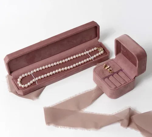 Vista 8 de Joyero personalizable para collar de terciopelo, estuche de joyería de viaje, organizador de joyas de viaje, joyero para mujeres y niñas, pequeño