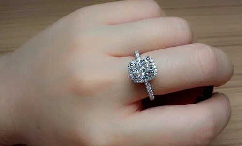 Vista 5 de Joyería 3 quilates VVS1 anillo de compromiso de diamantes simulados para mujer joyería de boda de plata, Diamante sintético