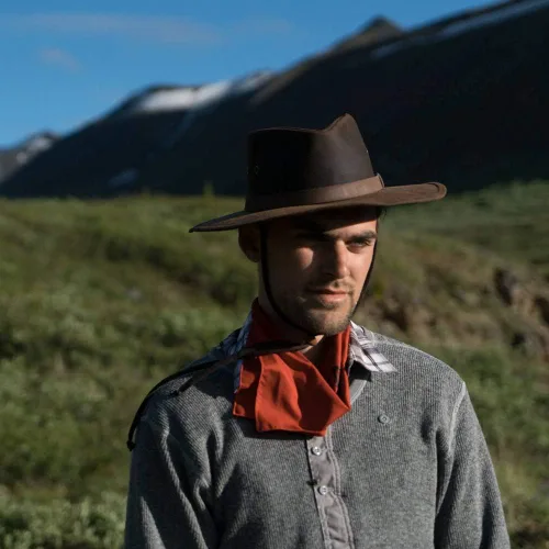Vista 4 de Outback Trading - Gorro de piel de aceite australiano